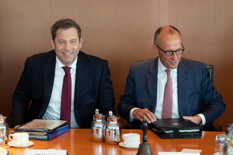 Lars Klingbeil verteidigte seine Haushaltsentwurf