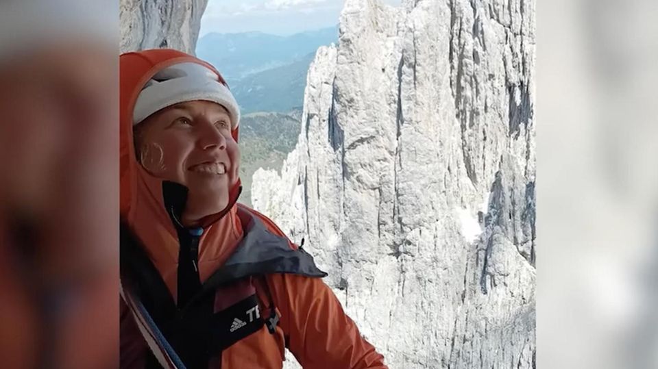 Ex-Biathletin Laura Dahlmeier nach schwerem Bergunfall gestorben Laura Dahlmeier bei einem Selfie in den Bergen