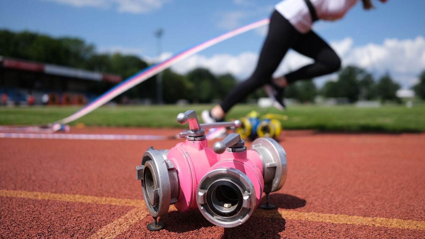 Feuerwehrsport: "Das ist Spitzensport" - Feuerwehrleute suchen Meister