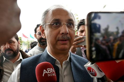 Oppositionschef Omar Ayub Khan