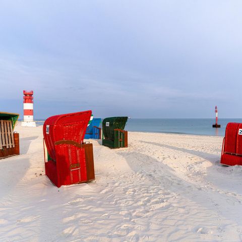 Strandkörbe am Strand