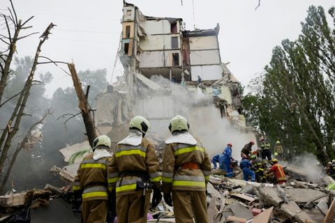 Rettungsarbeiten in Kiew