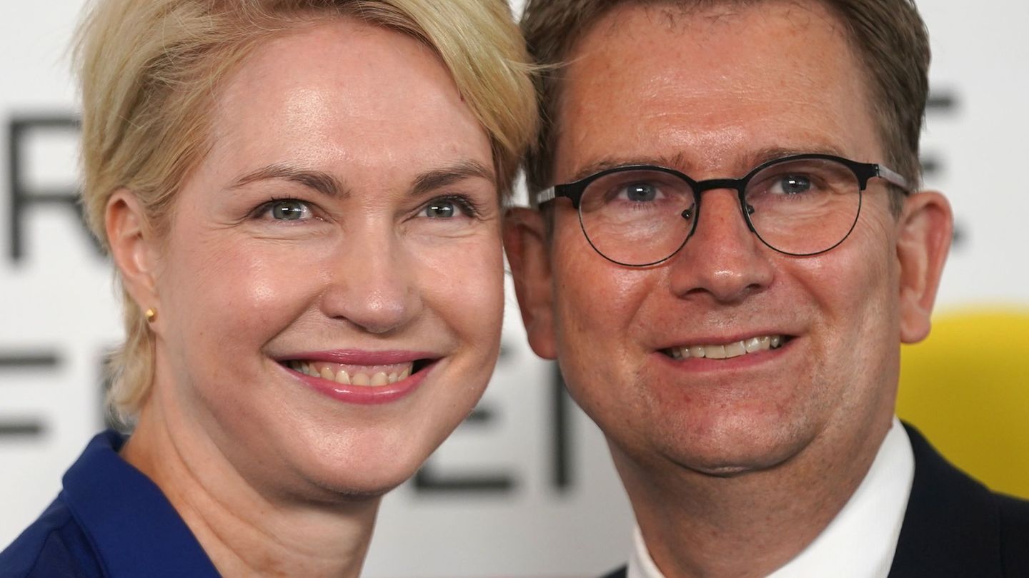 SPD politician: Silver wedding: Schwesig shares wedding photo from 2000