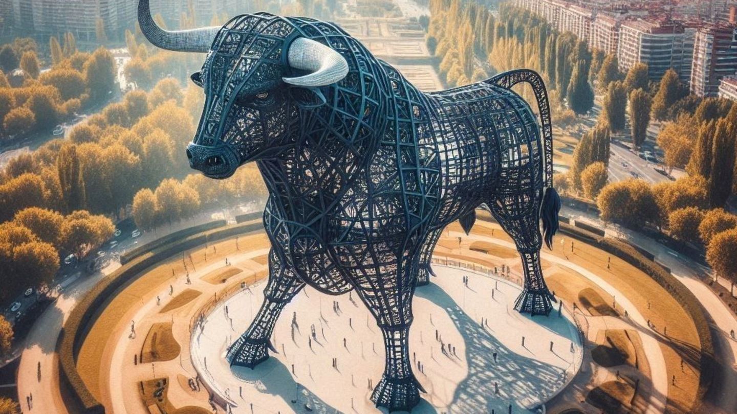 Španija načrtuje postavitev ogromnega kipa bika kot novega simbola države