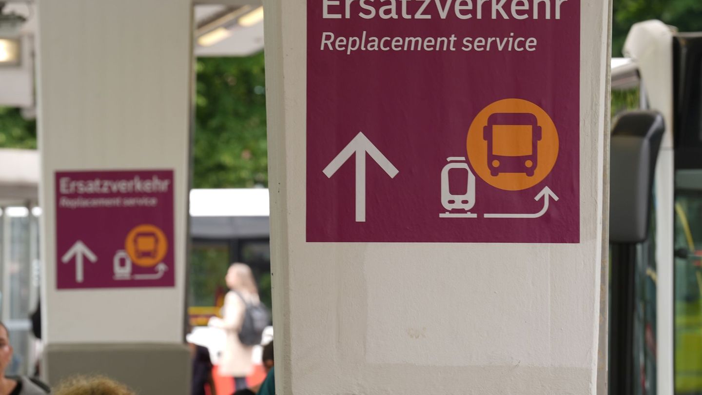 Rail traffic: Lock closure Hamburg-Berlin: replacement traffic started