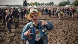 ... so wie auch Hörby, bürgerlich Jan Harbatsch, Sänger der Band Schlampania, der das Festival dieses Jahr als Gast genießt