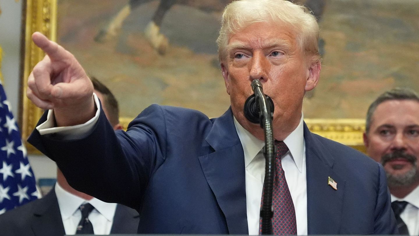 Streit USA and Russia: Trump to Medvedev: I have atomic submarines be relocated