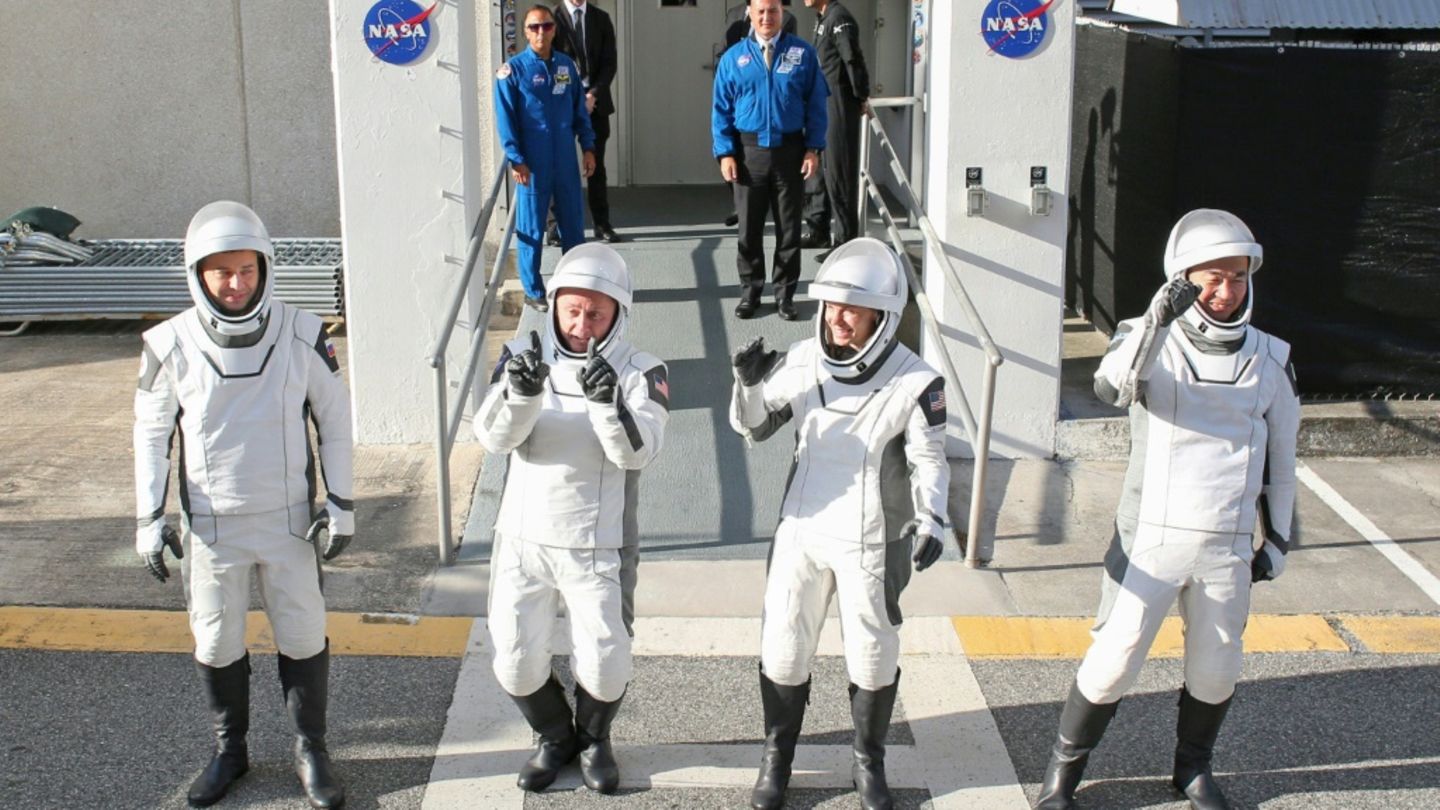 Die neue ISS-Besatzung