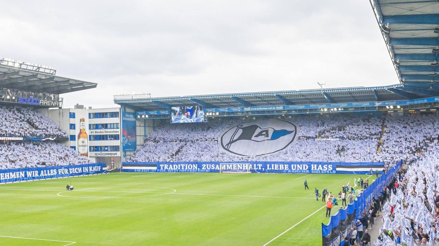 Auf der Bielefelder Alm wird ab Samstagabend wieder Zweitliga-Fußball gespielt. Arminia empfängt Fortuna Düsseldorf