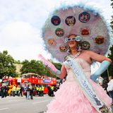 "Katzen-Lady" beim CSD in Hamburg