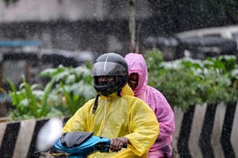 Bunt durch den Regen