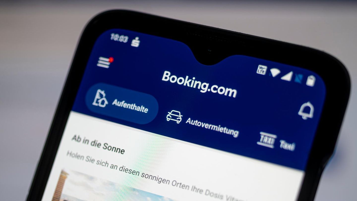 Price binding: thousands of hotels complain against booking.com