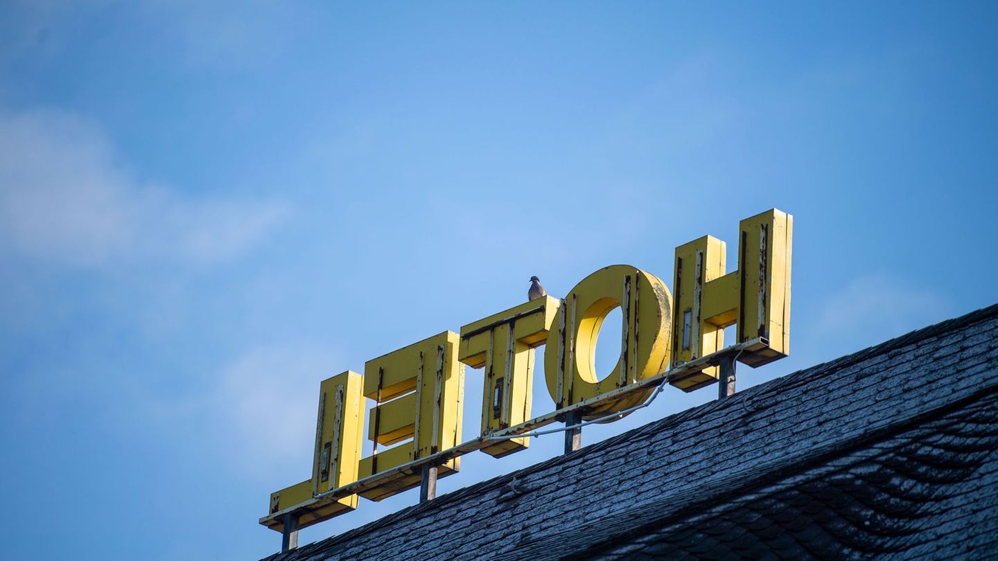 Tourism industry: The rebellion of the hotels against booking.com
