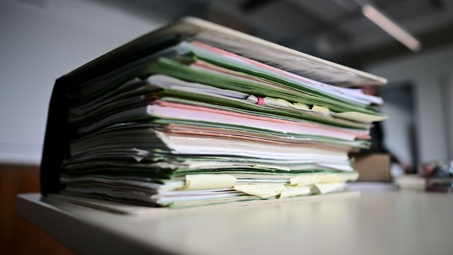 Work: Tariff loyalty law: Control council criticizes too much bureaucracy