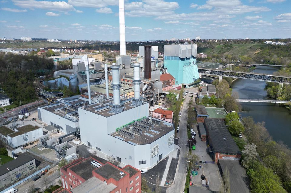 Neues Gaskraftwerk von EnBW: Erdgas muss teuer im Ausland eingekauft werden. Wann und ob das Kraftwerk auf sauberen Wasserstoff umgestellt werden kann, steht in den Sternen