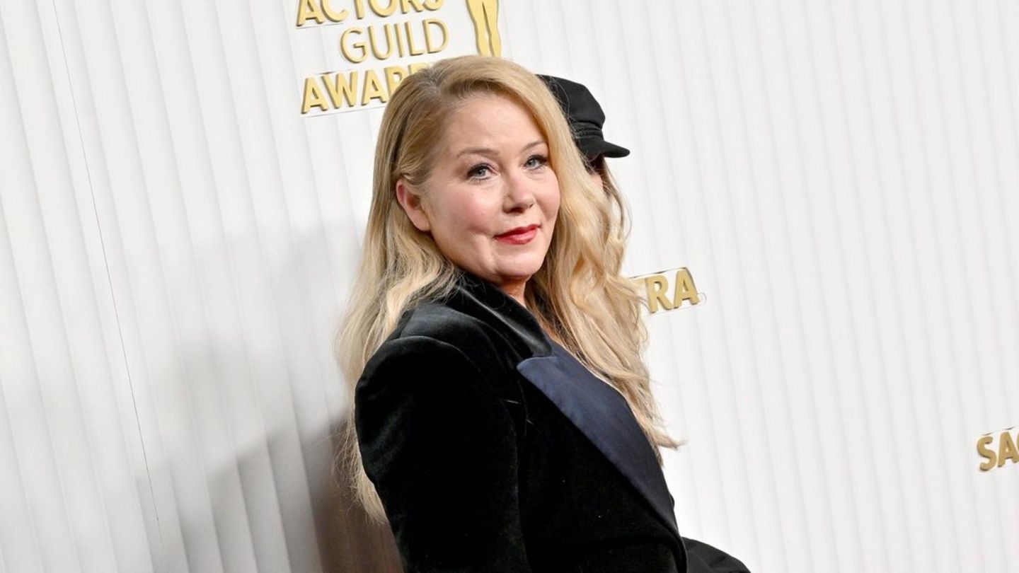Christina Applegate in the hospital: Actress screamed in pain