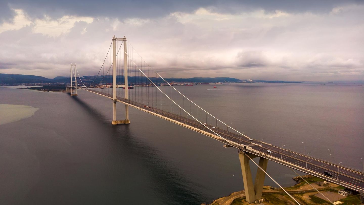 Osman-Gazi-Brücke