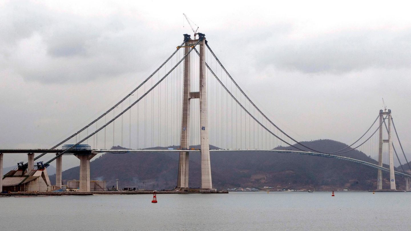 Yi-Sun-sin-Brücke