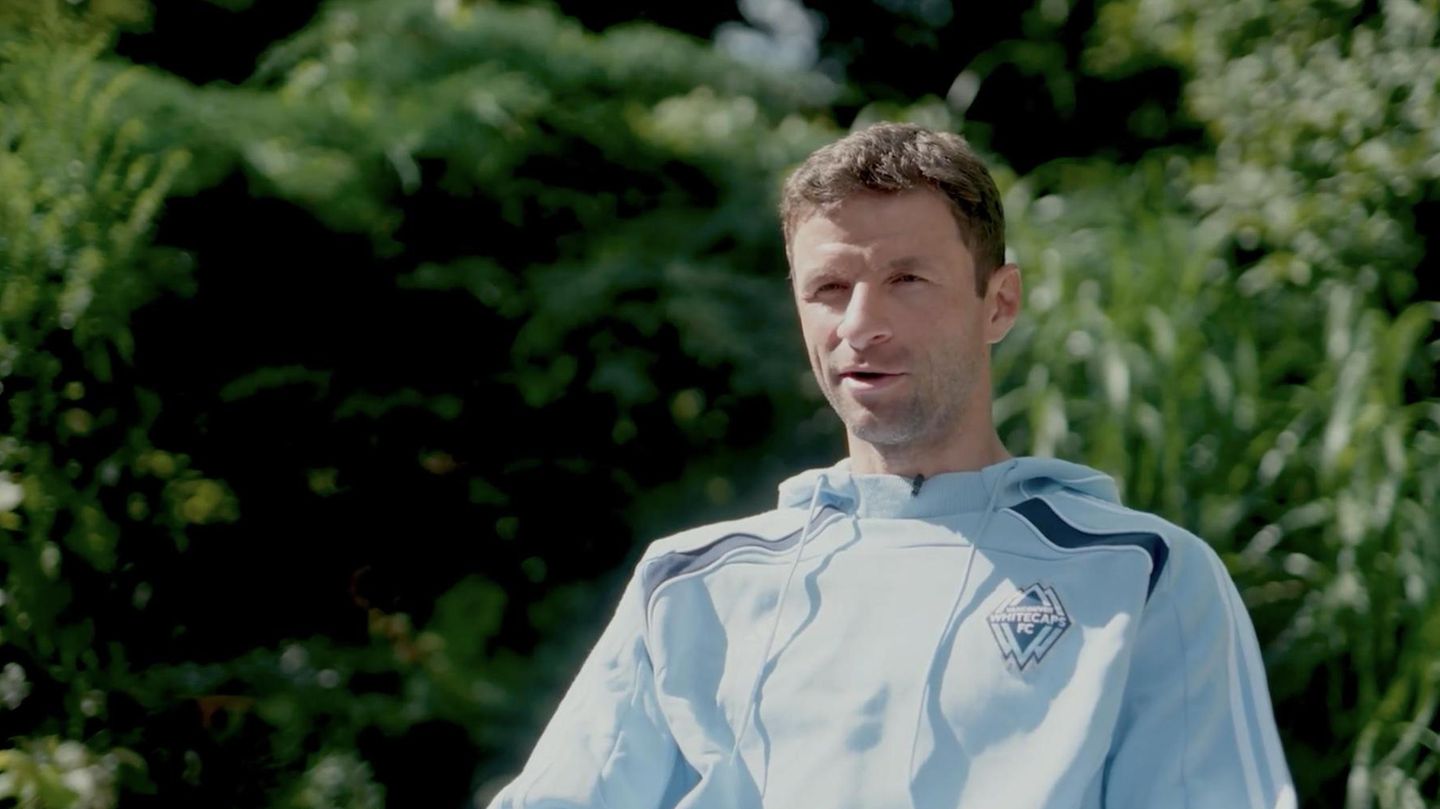 "Lasst uns Geschichte schreiben": Thomas Müller spricht über ...