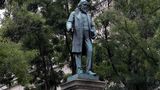 Statue Albert Pike