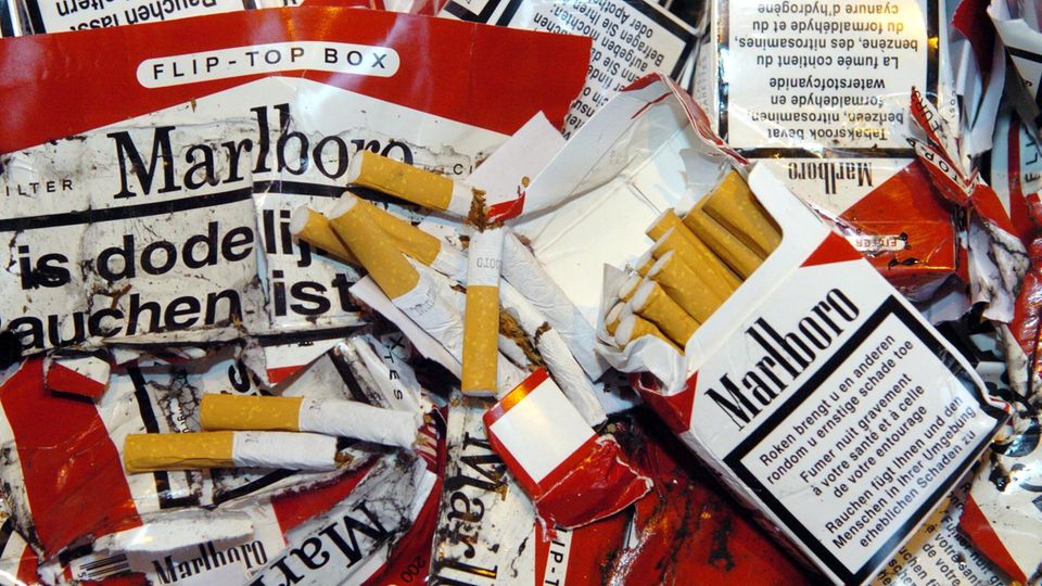 Den besten Übersicht über den Zigarettenschmuggel liefert der Blick in den Müll. Tabakkonzerne wie Philip Morris durchforsten jedes Jahr den Müll nach den Resten des Rauchvergnügens auf der Suche nach Schmuggelware