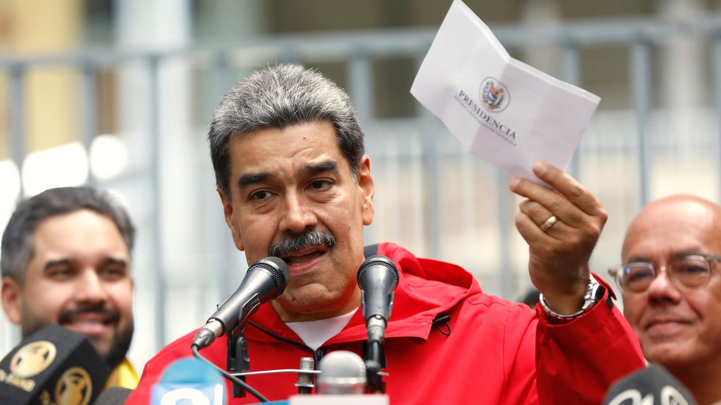 Drugs: USA: $ 50 million for information for Maduros arrest