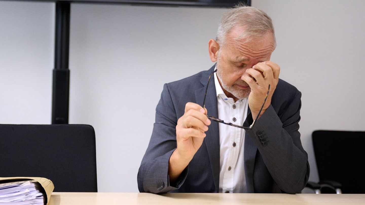 Gynäkloge Joachim Volz klagte vor dem Amtsgericht in Hamm gegen das Abtreibungsverbot in seiner Klinik