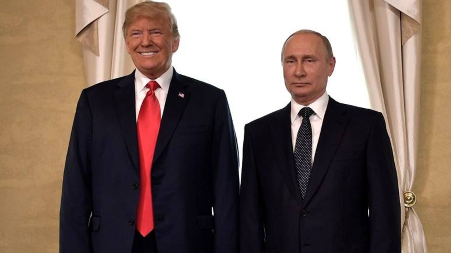 Trump Putin in Helsinki