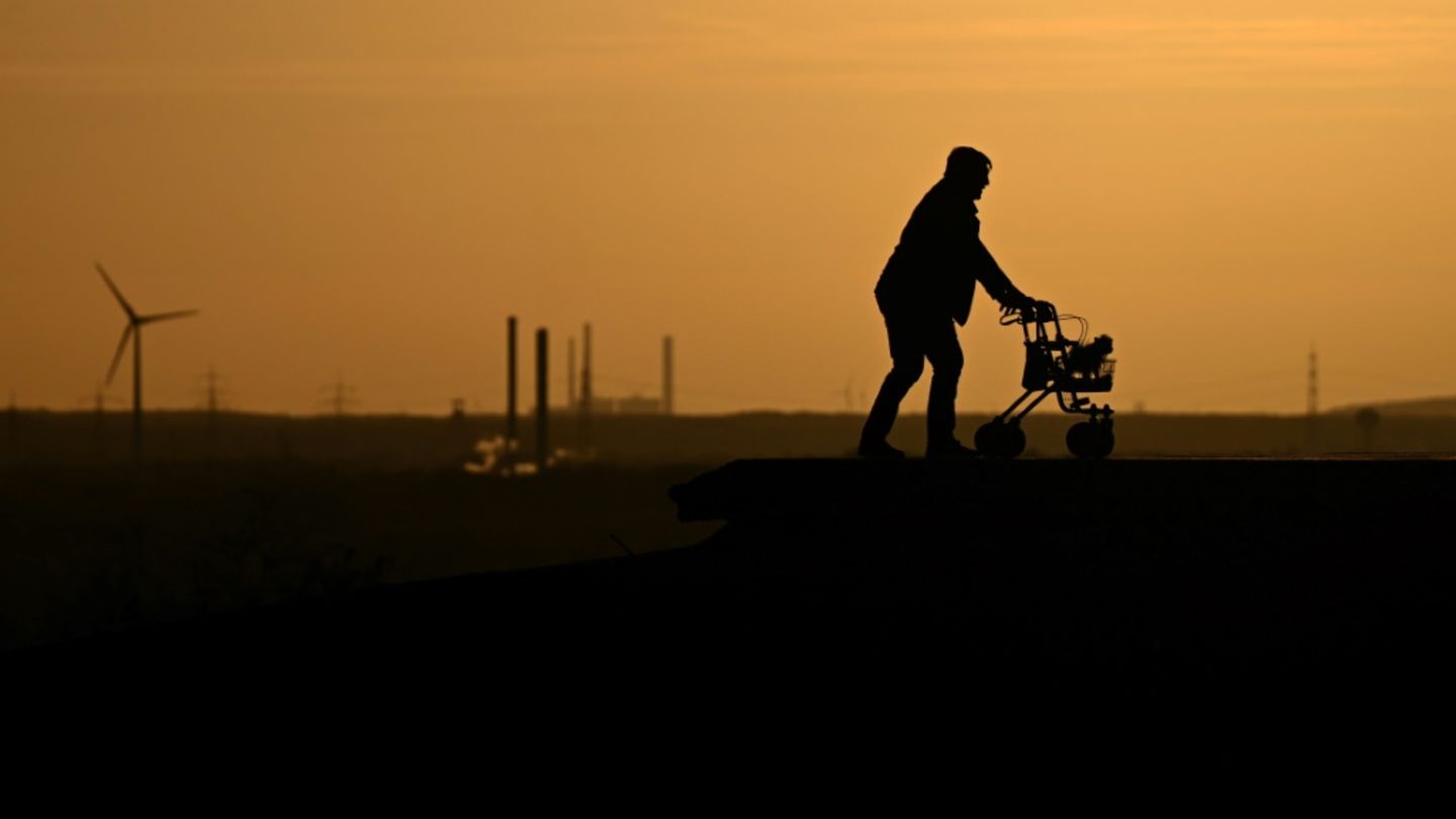 Mann mit Rollator in Gelsenkirchen
