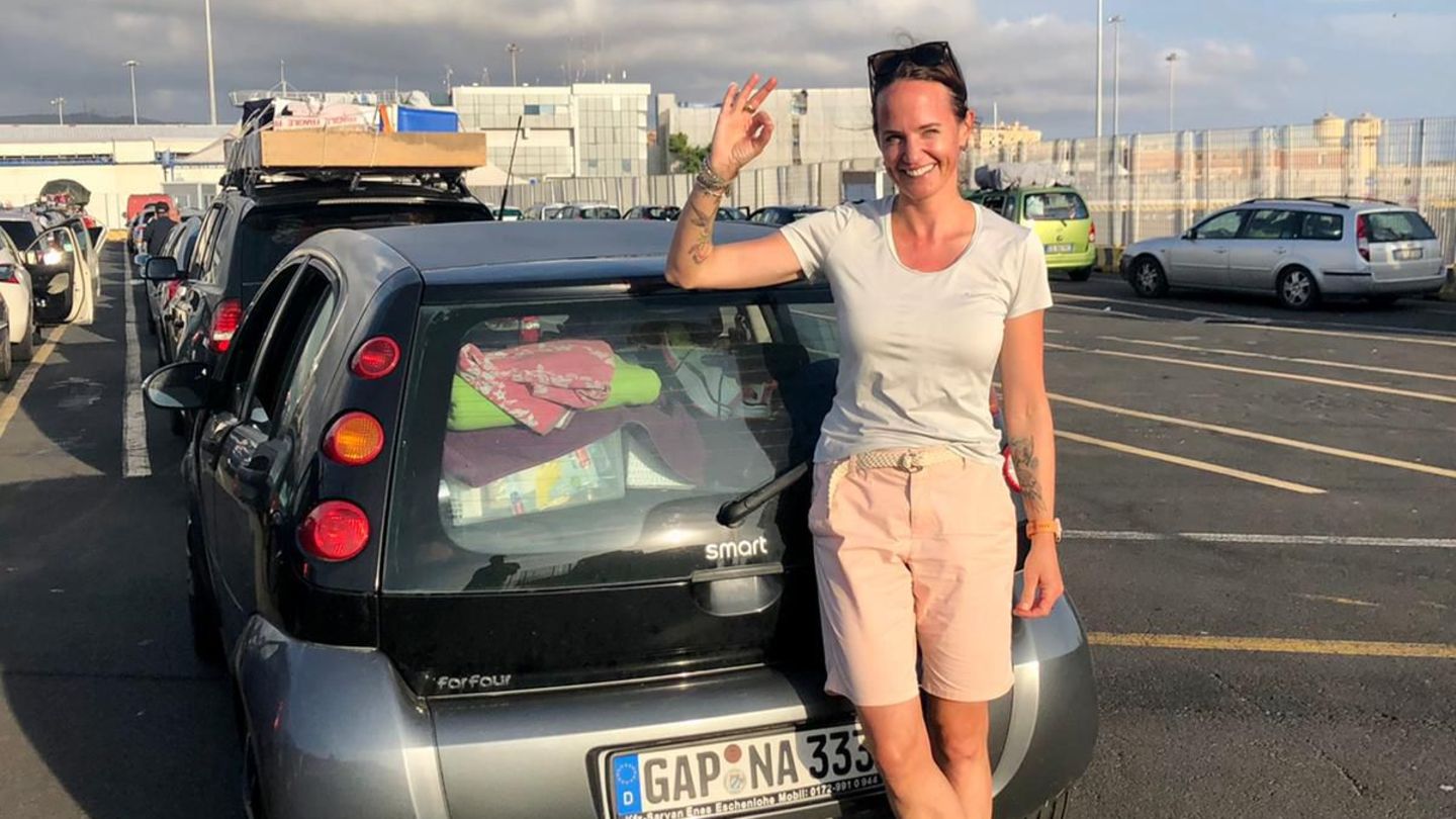 Anna Daldoul mit dem Auto