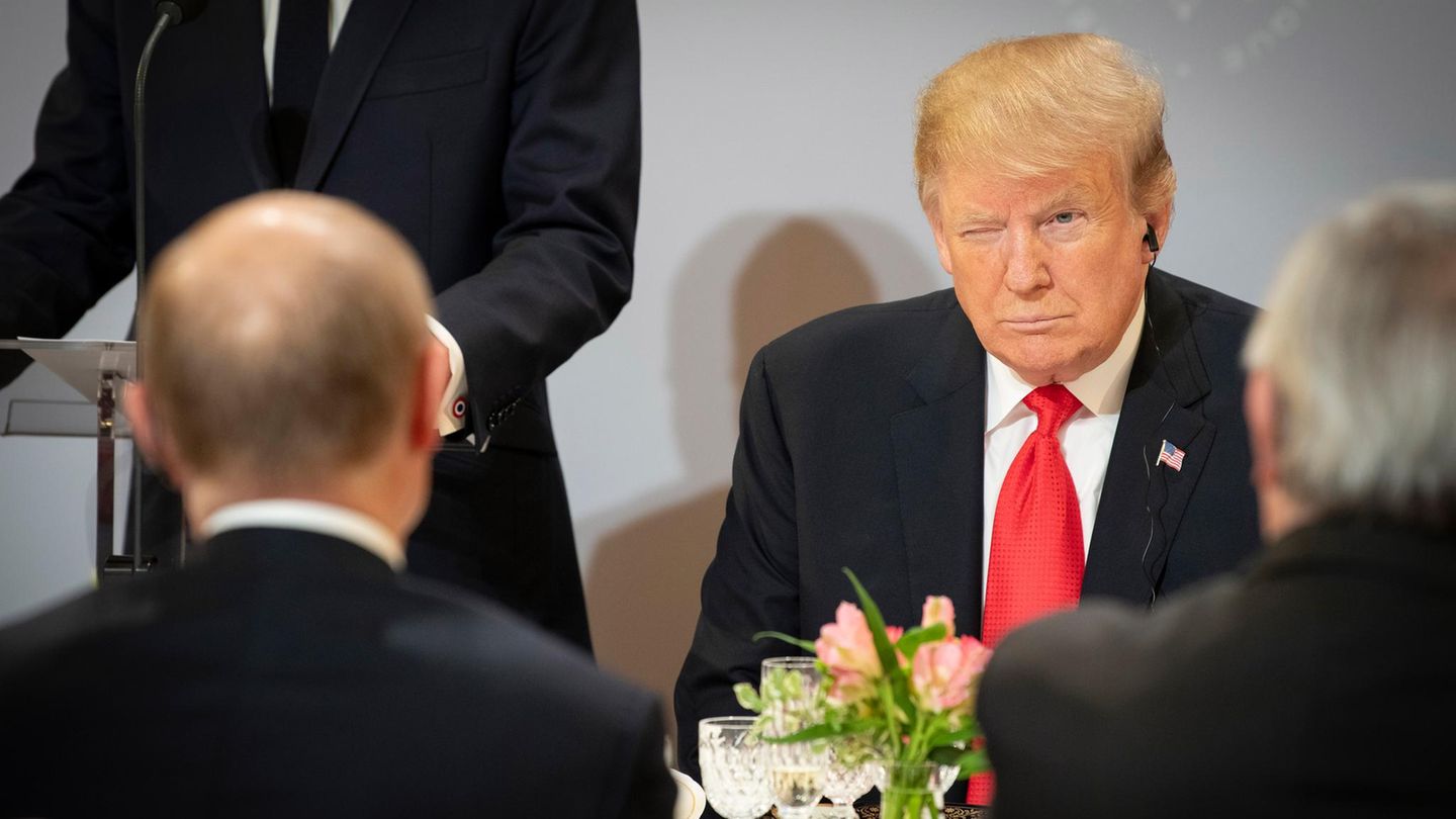 Trump’s mood swings to Ukraine and Putin – a chronicle