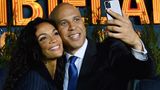 Rosario Dawson und Cory Booker