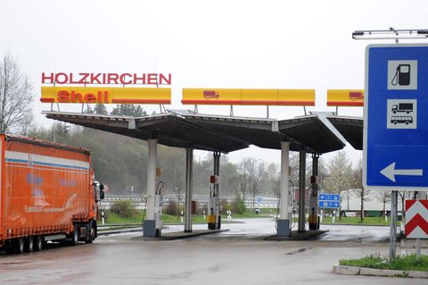 Das Kind blieb allein an der Autobahnraststätte zurück, wusste sich aber zu helfen (Archivbild)