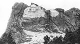 Arbeiten am Denkmal in Mount Rushmore