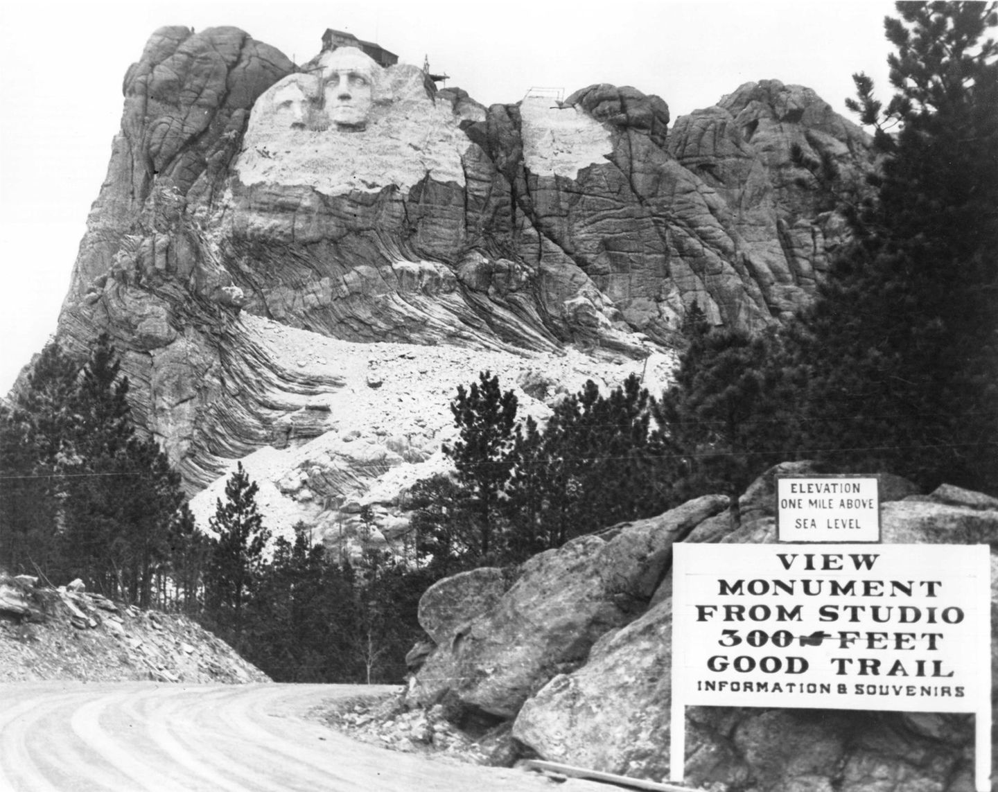 Arbeiten am Denkmal in Mount Rushmore