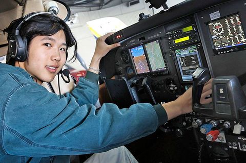 Ethan Guo in seiner Cessna