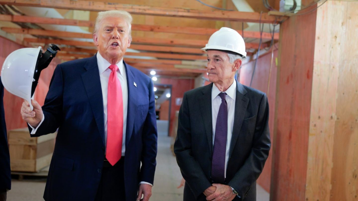 Trump und Powell auf der Fed-Baustelle