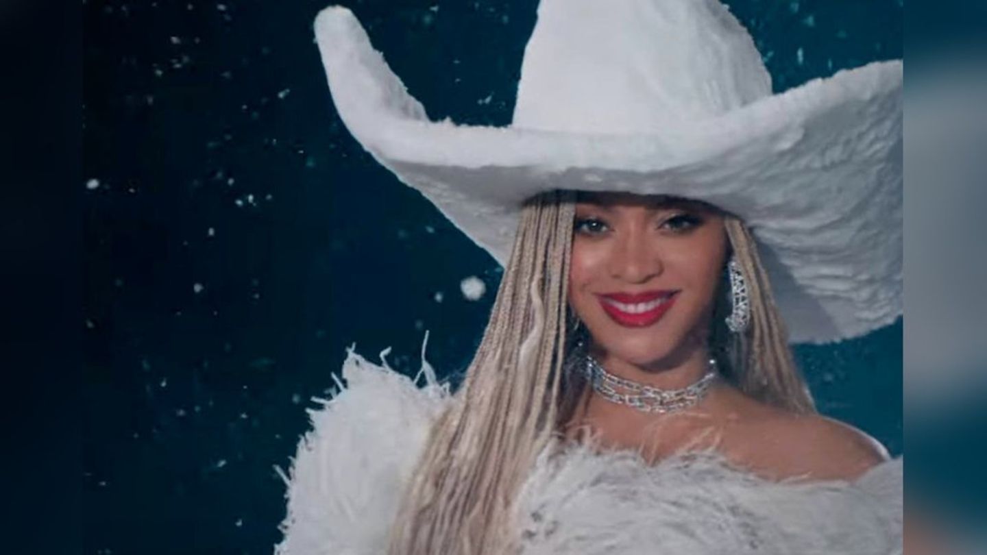 Beyoncé: Superstar wins first Emmy
