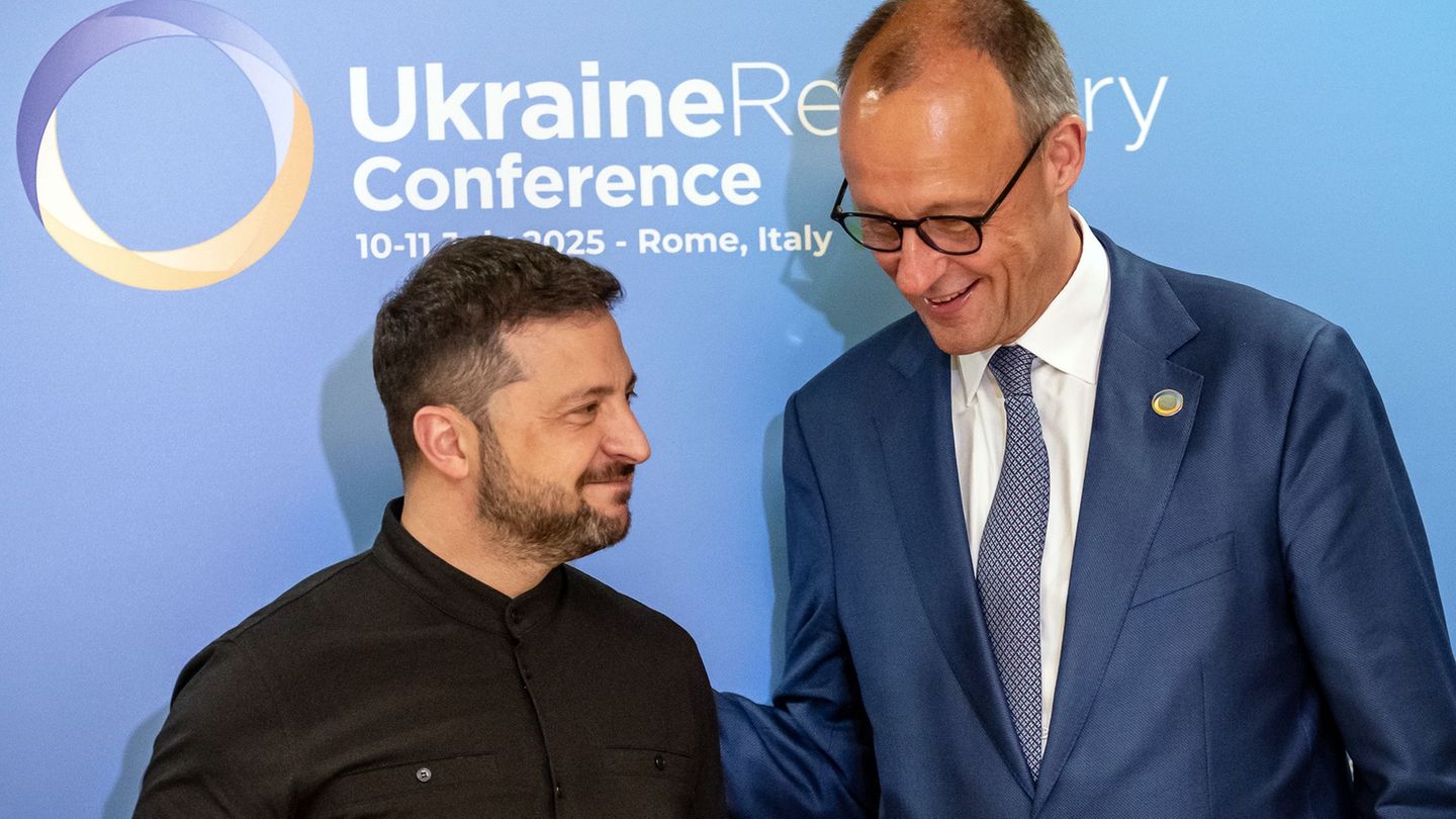 In front of the Alaska summit: Selenskyj comes to Berlin for Ukraine talks
