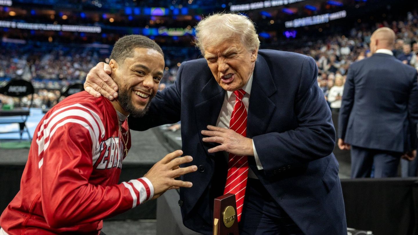 Donald Trump wants to turn the white house into a combat arena