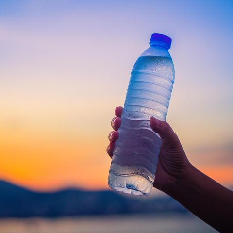 Training in the heat: better drink before the first thirst comes - and not just water