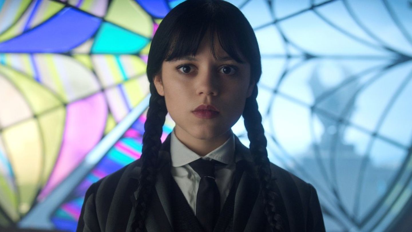 “Çarşamba” ikinci sezonu: Netflix büyük başarıyı doğrular