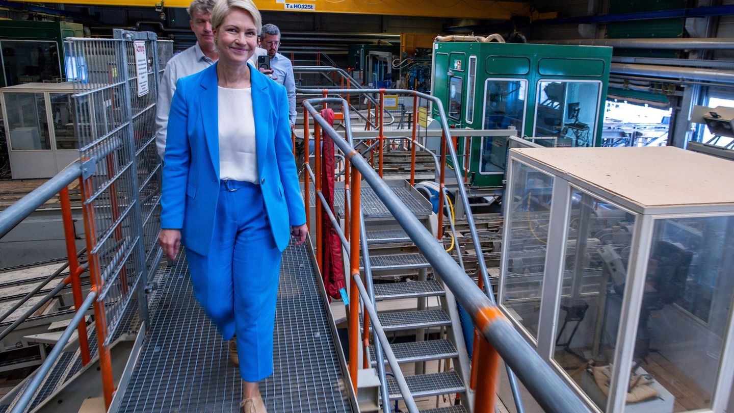 -ffentliche-Auftr-ge-MV-gr-ndet-Investitionsbeirat-f-r-Mittel-aus-Sonderverm-gen