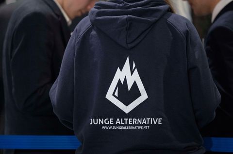 Nach der Auflösung der AfD-Jugendorganisation Junge Alternative soll in Gießen im Herbst eine neue Organisation gegründet werden