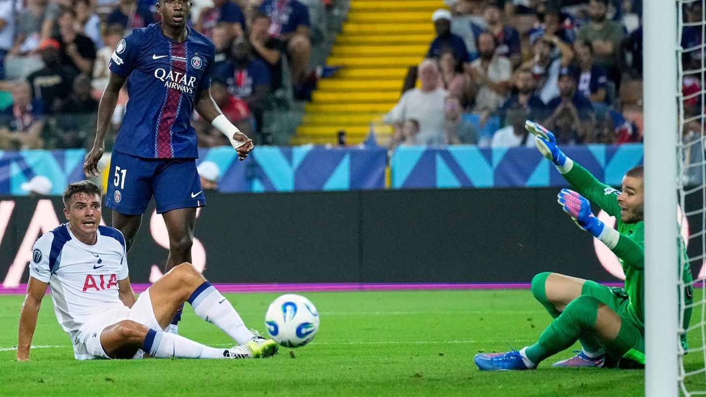 International football: New Paris goalkeeper Patzt: PSG still wins Supercup