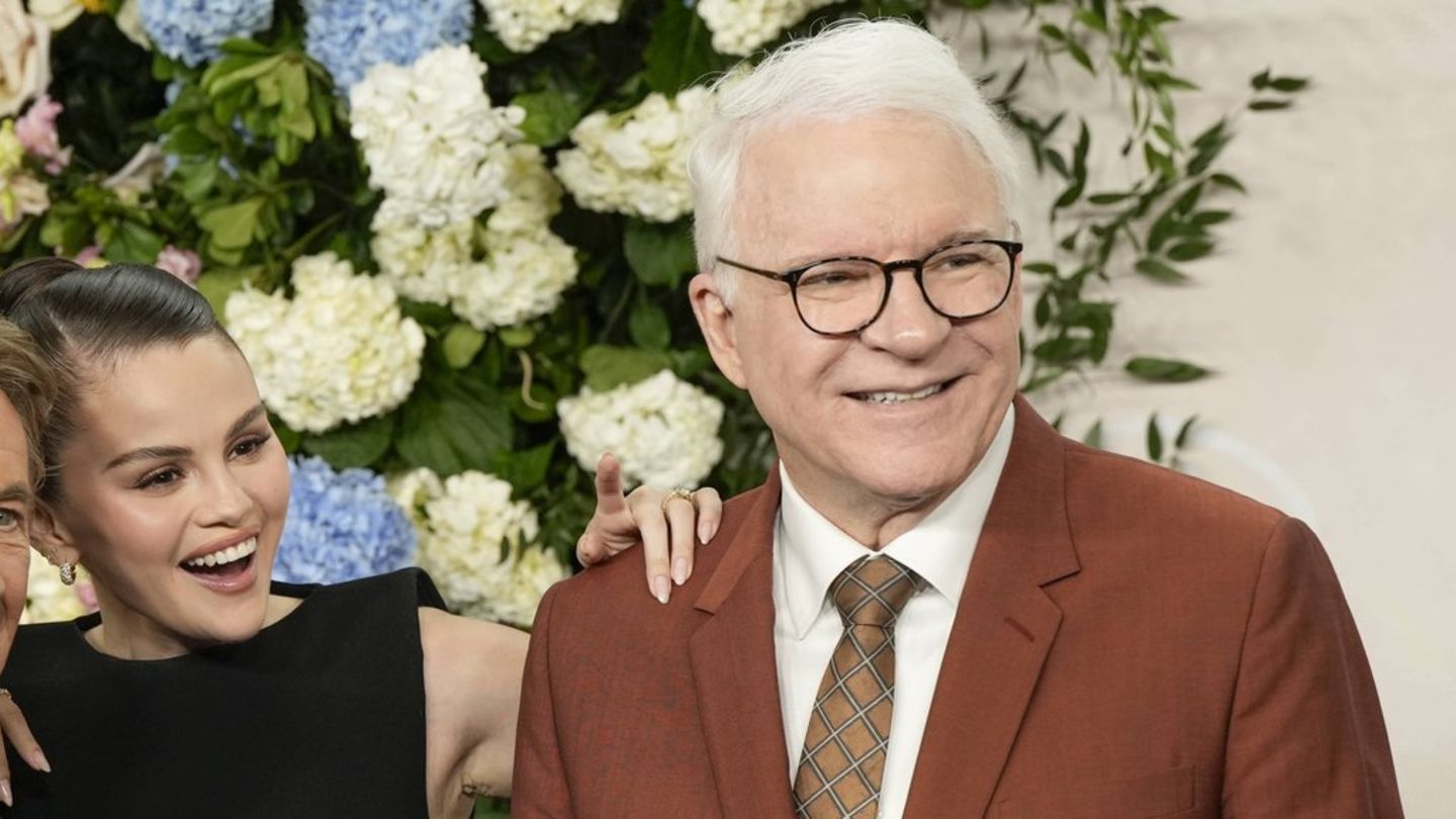 Steve Martin celebrates its 80th birthday: From Disneyland-Job to a cult comedian