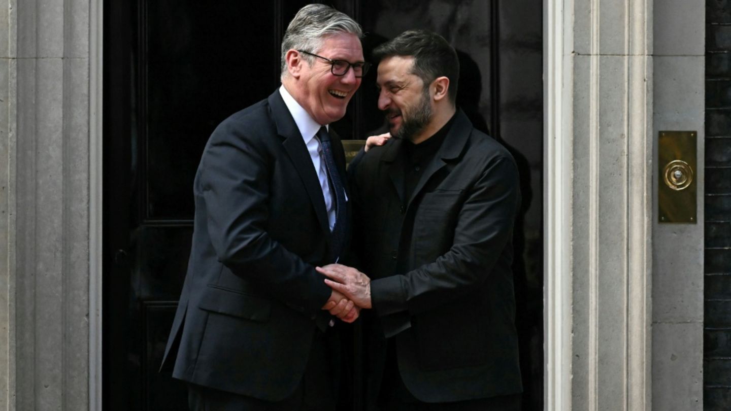 Starmer (links) und Selenskyj Ende Juni in London