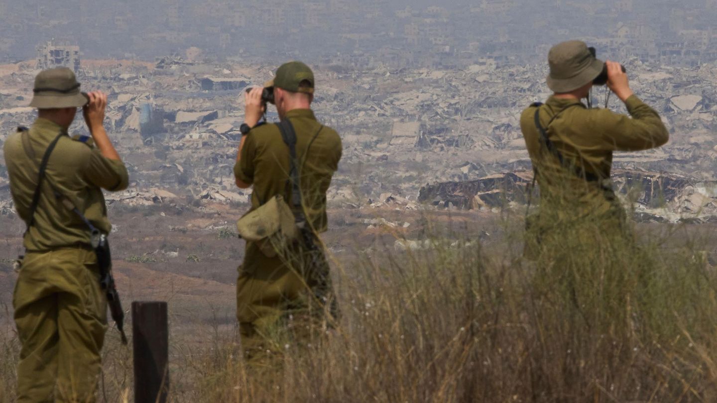 War in Gaza: So many soldiers are tolerated Israel for taking it