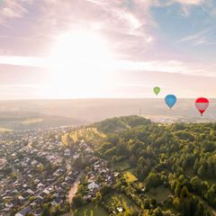 Ballons über der Schwarzwald-Stadt Calw