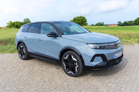 Opel Grandland Electric AWD: Viel Platz, viel PS - und manche Versäumnisse 